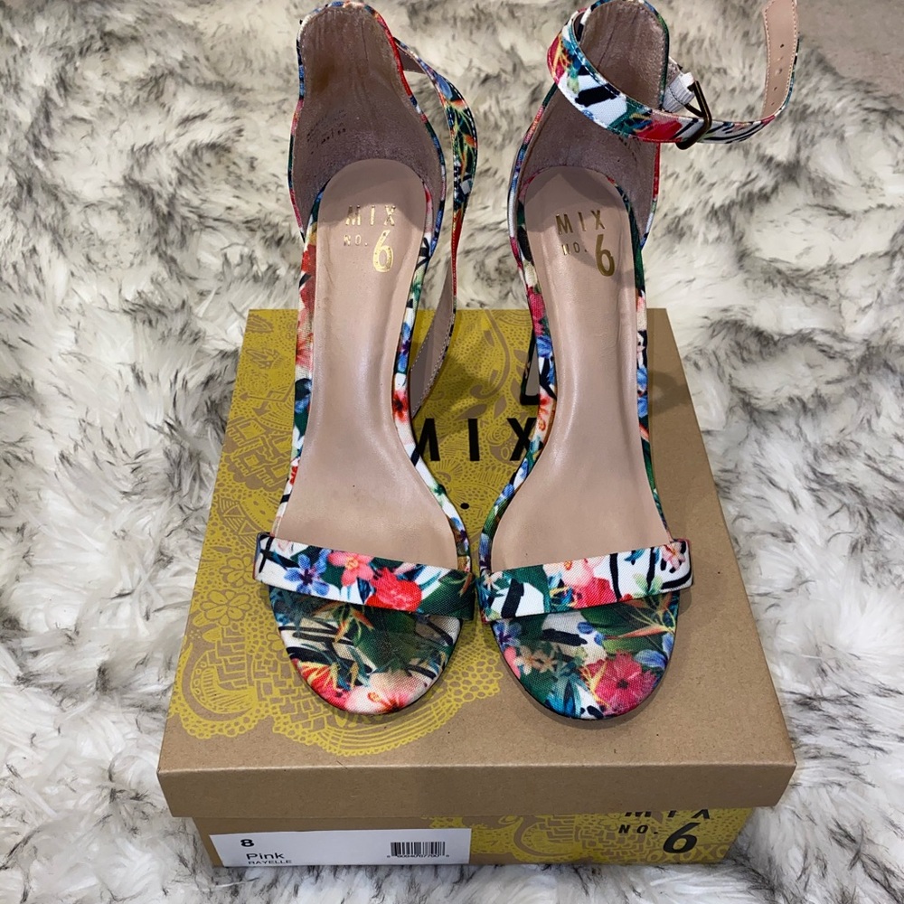 Rayelle floral print ankle strap Sandal